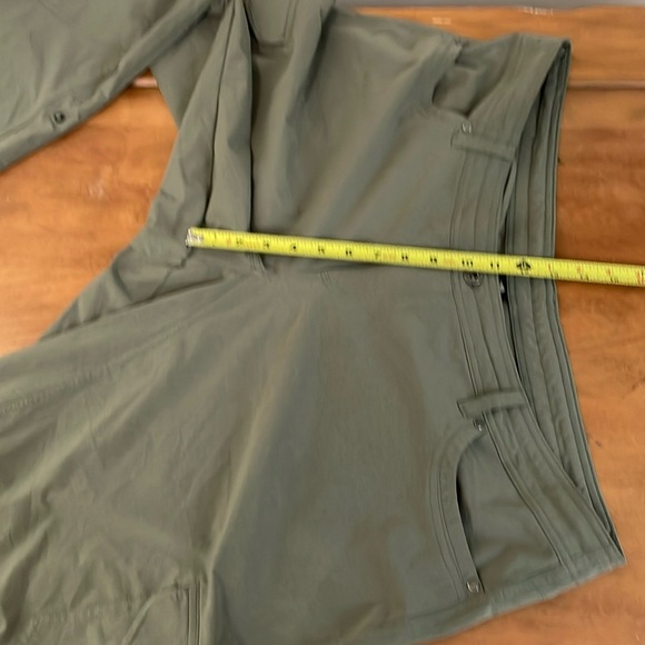 Kuhl Cargo Pants Size 20W - Picture 5 of 15
